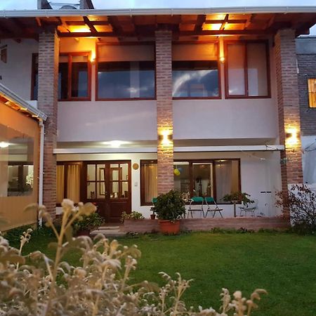 Accueillant Auberge Σάλτα Εξωτερικό φωτογραφία