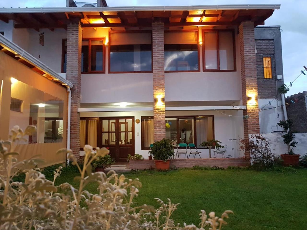 Accueillant Auberge Σάλτα Εξωτερικό φωτογραφία